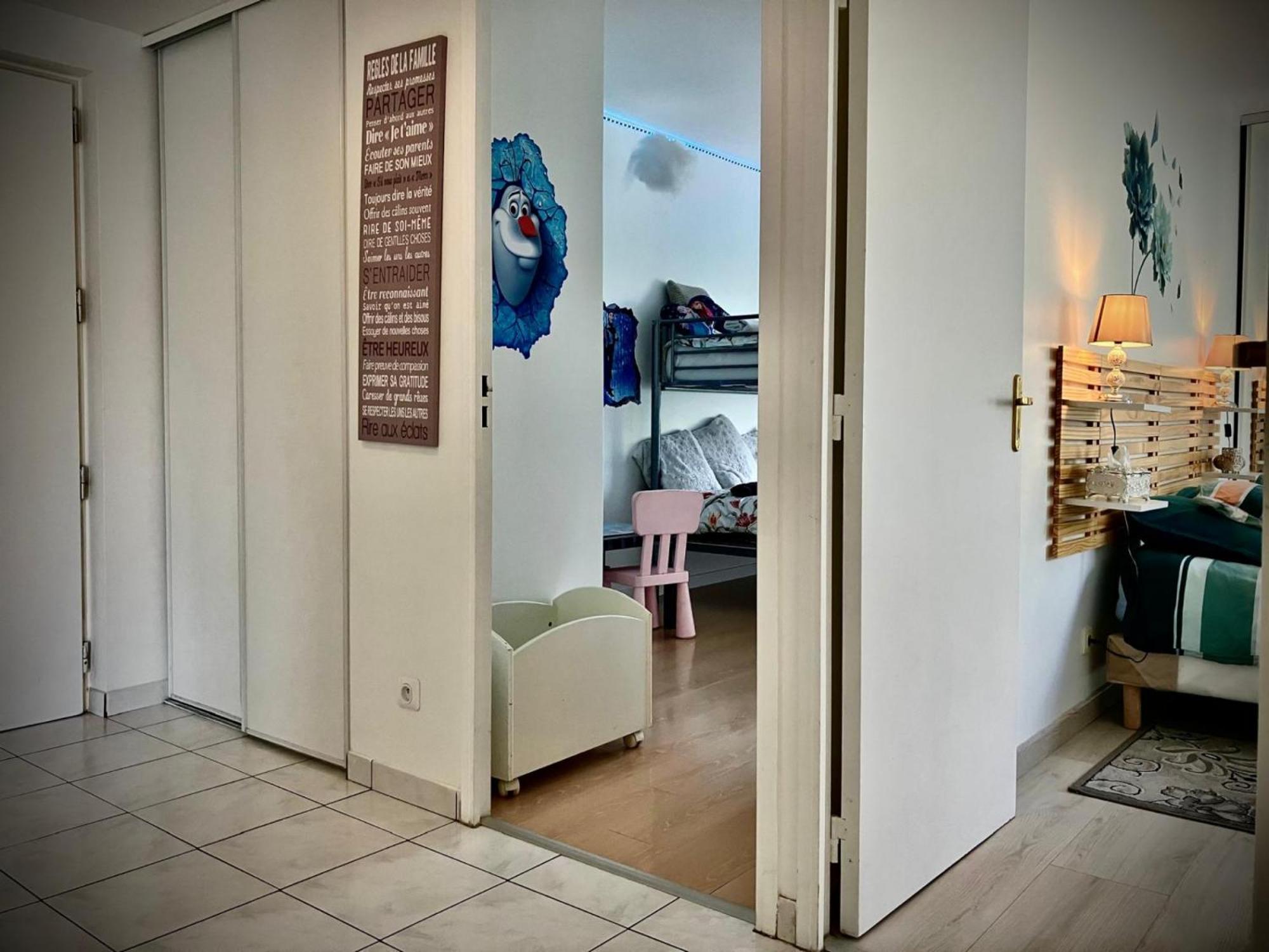 Snowqueen Hotel Apartment Paris-Disney شيل المظهر الخارجي الصورة